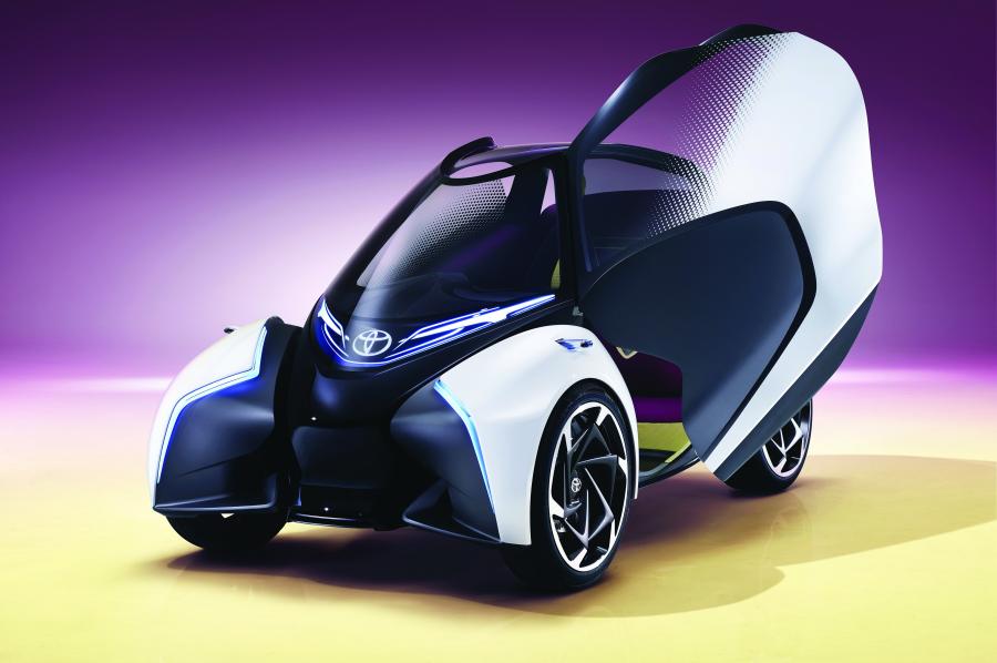  Toyota i-TRIL Concept 2017 года  (фото 1 из 22)
